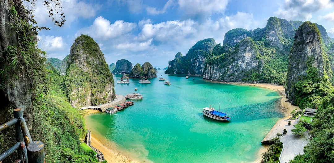 Vinhomes Global Gate Hạ Long — Ha Long Bay Vietnam