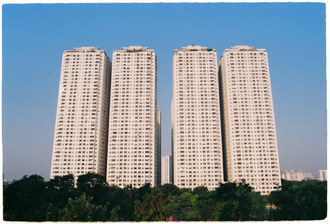 Căn hộ Vinhomes Saigon Park Hóc Môn - phối cảnh tòa căn hộ hiện đại
