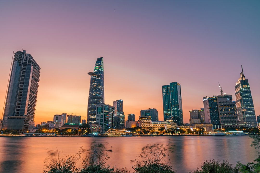 Khu vực Tây Bắc TP.HCM gần Vinhomes Saigon Park Hóc Môn