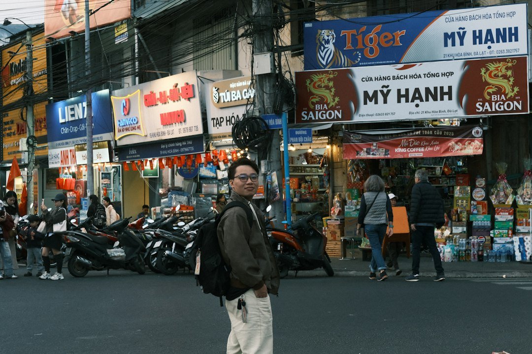 Shophouse Vinhomes Saigon Park Hóc Môn - mặt tiền phố thương mại